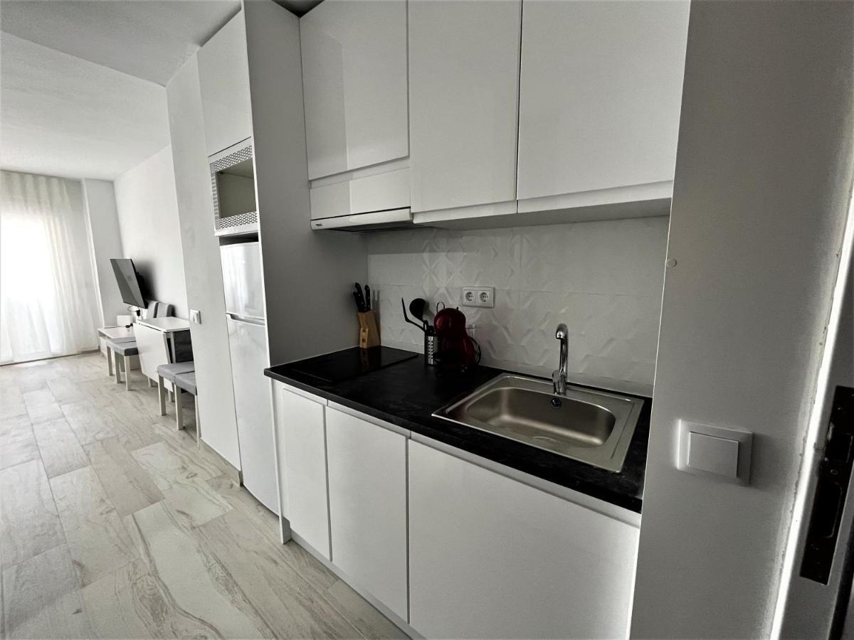 Ver853 - Estudio Con Terraza Vistas Al Mar, Piscina, Playa, Centro Appartamento *